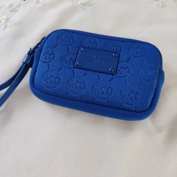 Michael Kors Neoprene Wristlet in Sapphire Blue *NEVER USED* - Picture 1 of 8